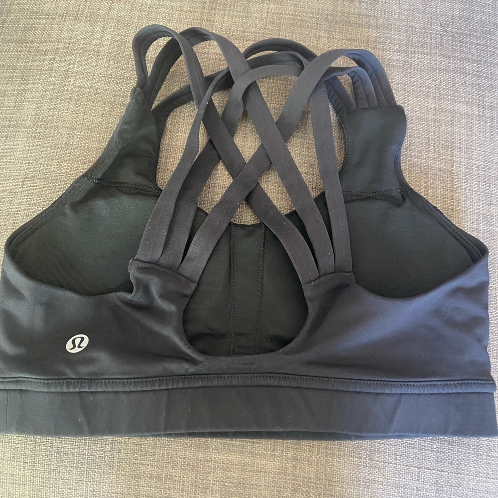 Black Lululemon sports bra. Sz. 4.